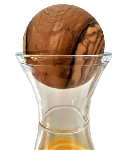 Kugel aus Olivenholz als Verschluss für Karaffen oder Gläser